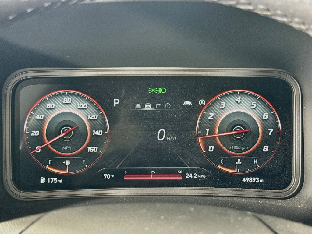 Used 2022 Hyundai Kona Limited AWD/4WD image 12