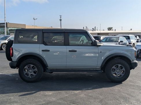 Used 2022 Ford Bronco Big Bend image 4