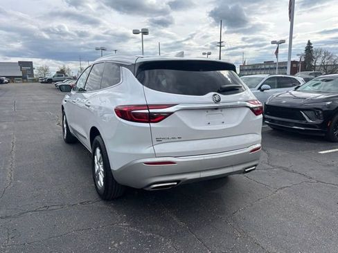 Used 2021 Buick Enclave Essence w/ Sound and Sites Package AWD/4WD image 7