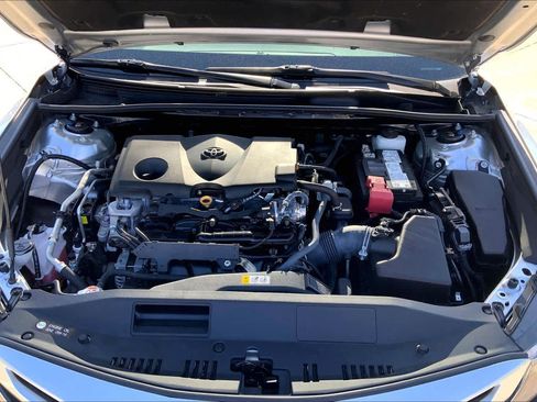 Used 2024 Toyota Camry SE w/ Convenience Package image 29