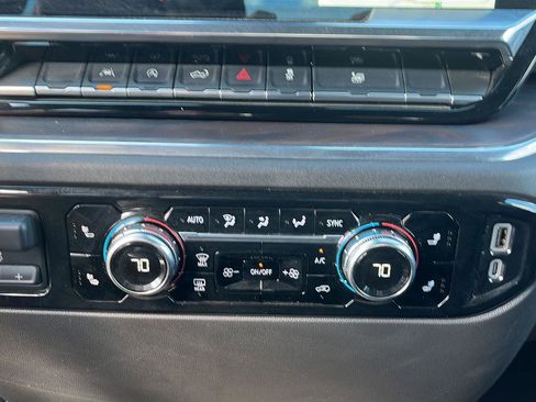 Used 2025 GMC Sierra 1500 SLT image 20