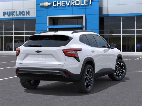 New 2026 Chevrolet Trax RS image 4
