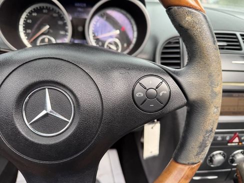 Used 2009 Mercedes-Benz SLK 350 image 21