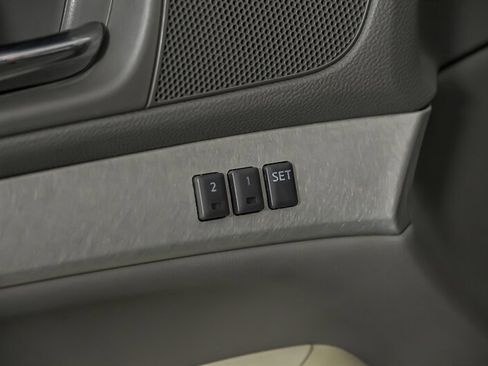 Used 2008 INFINITI G35 x w/ Premium Pkg image 16