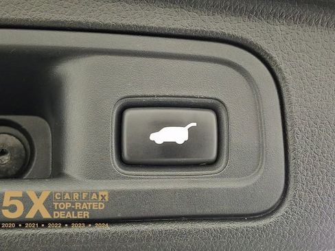 Used 2017 Honda Pilot Touring image 34