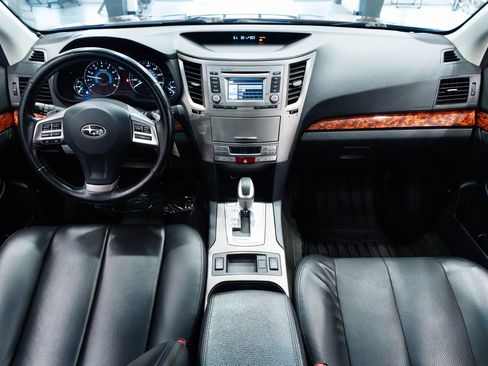 Used 2012 Subaru Outback 2.5i Limited w/ Moonroof Pkg image 9