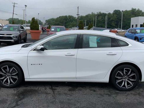 Used 2023 Chevrolet Malibu RS FWD image 5