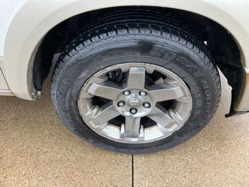 Used 2011 RAM 1500 Laramie w/ Protection Group AWD/4WD image 12