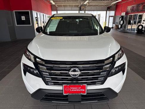 Certified 2025 Nissan Rogue S FWD image 9