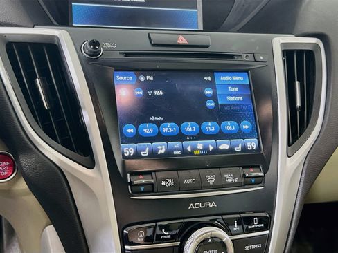 Used 2018 Acura TLX w/ Technology Package FWD image 15