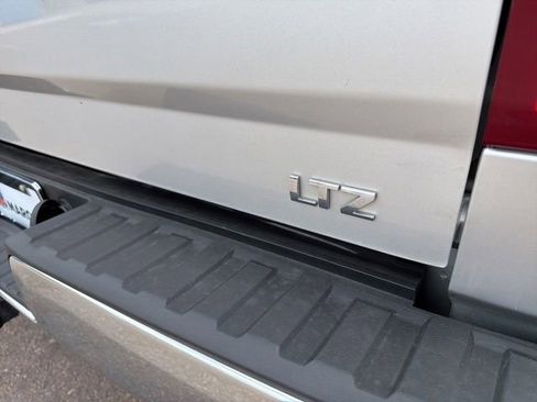 Used 2018 Chevrolet Silverado 1500 LTZ w/ Texas Edition RWD image 7