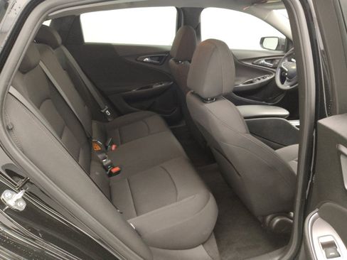 Used 2021 Chevrolet Malibu LS w/ LPO, Convenience Package 2 FWD image 19