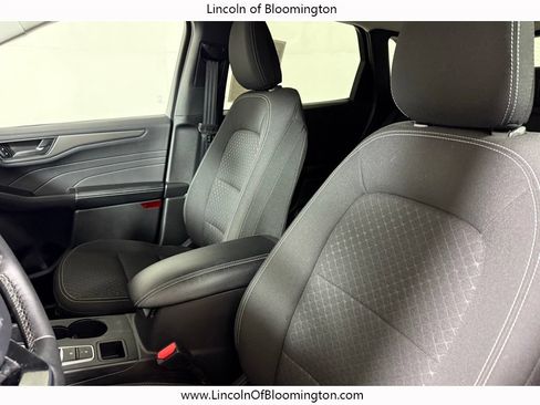 Used 2024 Ford Escape Active w/ Tech Pack #1 AWD/4WD image 18