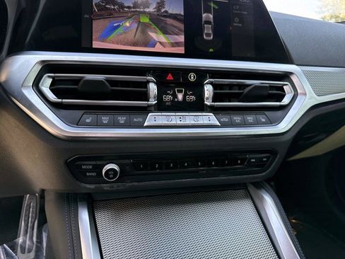 Used 2023 BMW 430i Coupe w/ M Sport Package image 22