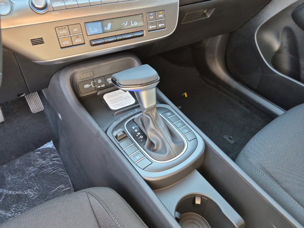 New 2027 Hyundai Kona SEL Sport FWD image 13
