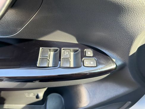 Used 2024 Mitsubishi Eclipse Cross LE AWD/4WD image 21