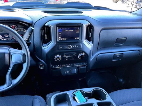 Used 2022 Chevrolet Silverado 1500 Custom Trail Boss image 6