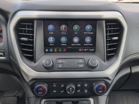 Used 2023 GMC Acadia SLT w/ Technology Package FWD image 26