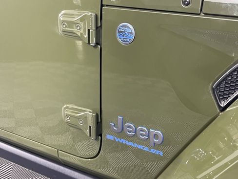 Certified 2024 Jeep Wrangler High Altitude image 35