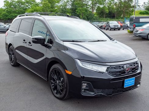 New 2026 Honda Odyssey Sport-L image 4