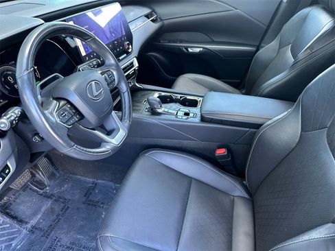 Used 2023 Lexus RX 350 image 10