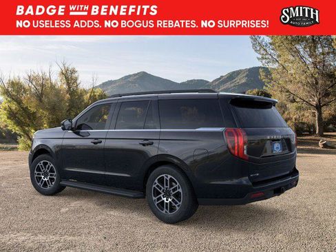 New 2025 Ford Expedition Active image 5