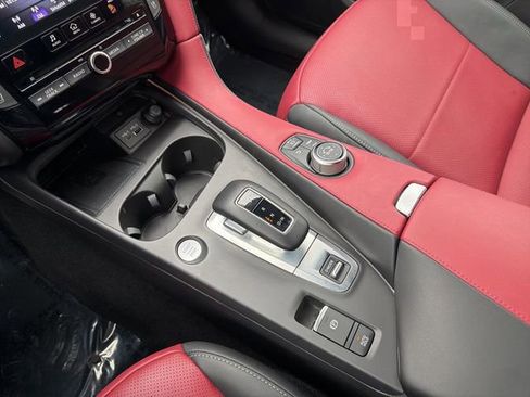 Used 2023 INFINITI QX50 Sport image 29