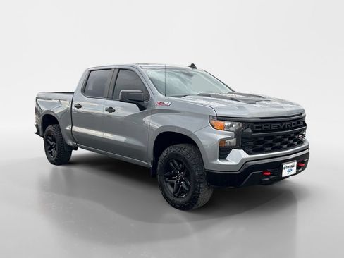 Used 2023 Chevrolet Silverado 1500 Custom Trail Boss AWD/4WD image 8