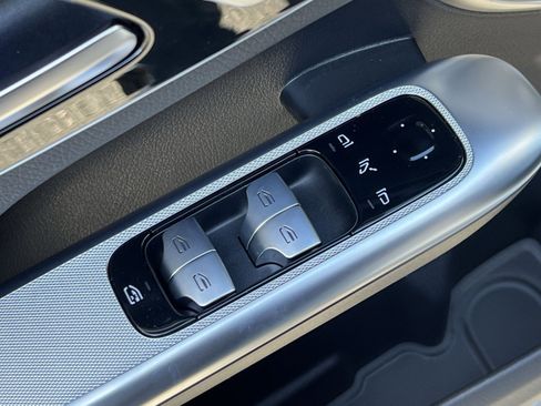 New 2026 Mercedes-Benz GLC 350e 4MATIC image 13