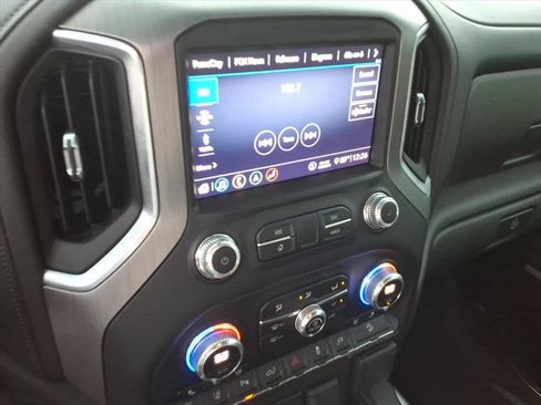 Used 2020 GMC Sierra 3500 Denali w/ Denali Ultimate Package AWD/4WD image 32