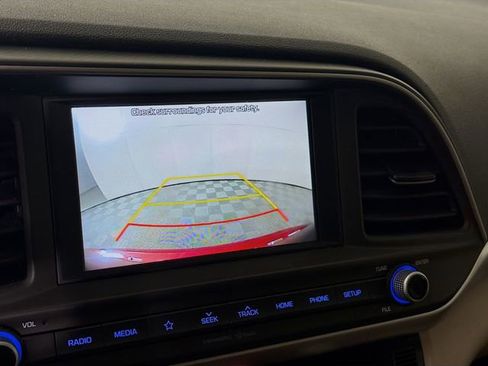 Used 2020 Hyundai Elantra SEL w/ Cargo Package (C1) FWD image 15