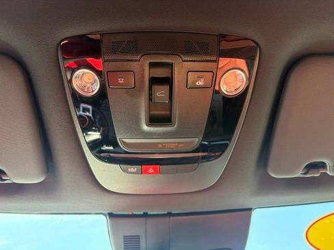 Used 2024 Kia Sportage SX FWD image 23