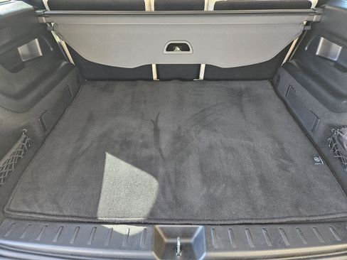 Certified 2025 Mercedes-Benz GLB 250 image 31