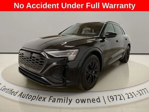 Used 2024 Audi Q8 e-tron Prestige w/ Prestige Package image 1