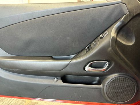 Used 2013 Chevrolet Camaro LT RWD image 16
