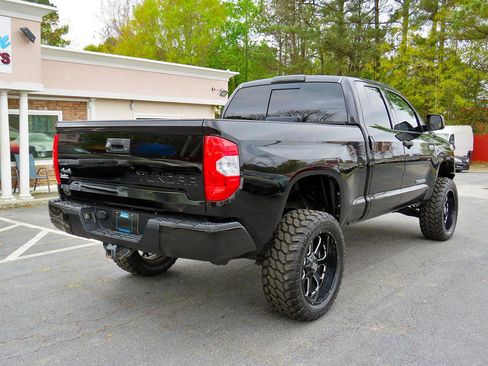 Used 2015 Toyota Tundra SR5 w/ SR5 Upgrade Package image 7