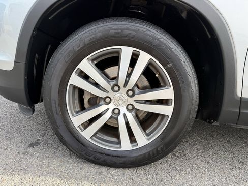 Used 2017 Honda Pilot EX image 37