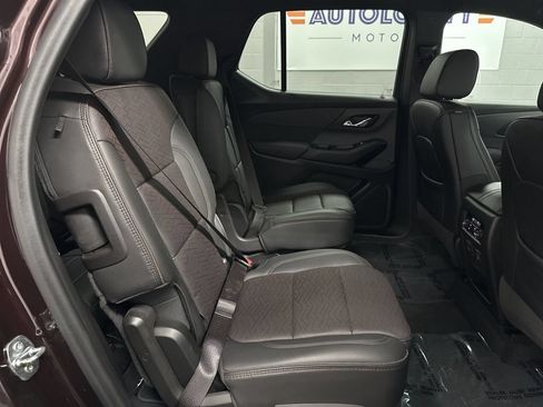 Used 2022 Chevrolet Traverse High Country AWD/4WD image 40
