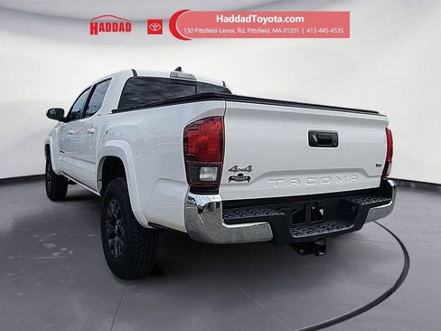 Used 2023 Toyota Tacoma SR5 AWD/4WD image 3