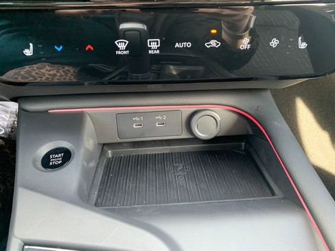 New 2026 Nissan Sentra SV w/ SV Convenience Package image 15