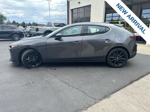 Used 2024 MAZDA MAZDA3 Hatchback w/Premium Plus Pkg AWD/4WD image 4