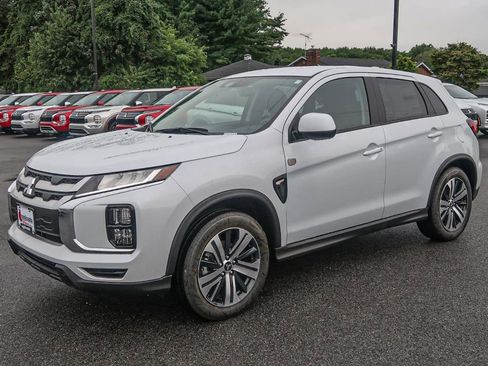 New 2025 Mitsubishi Outlander Sport ES image 3