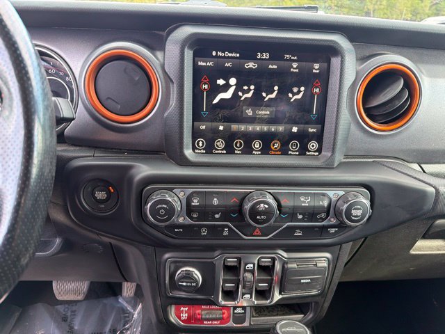 Used 2021 Jeep Gladiator Mojave AWD/4WD image 25