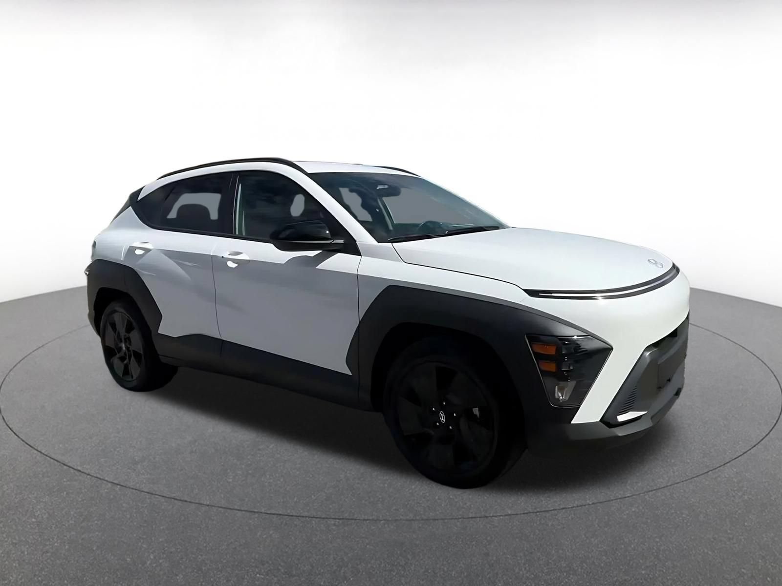 Used 2026 Hyundai Kona SEL Sport FWD image 2