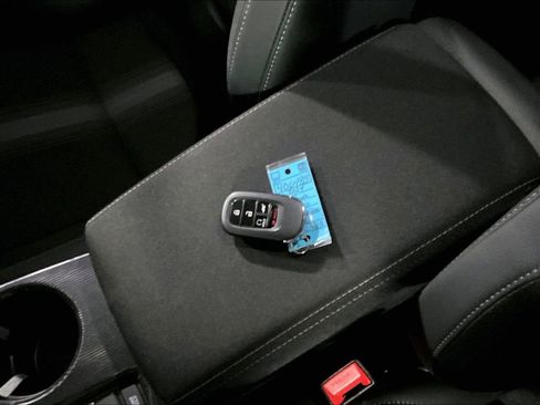 Used 2024 Honda Civic Sport image 27
