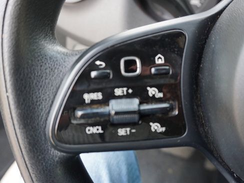 Used 2019 Freightliner Sprinter 170 image 22