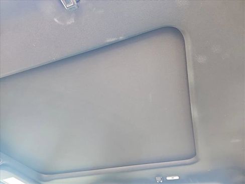 Used 2022 Ford F250 Lariat w/ Tremor Off-Road Package image 19