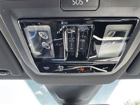 New 2025 Volkswagen Atlas Cross Sport SEL Premium R-Line image 28