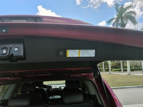 Used 2007 Cadillac Escalade AWD image 51