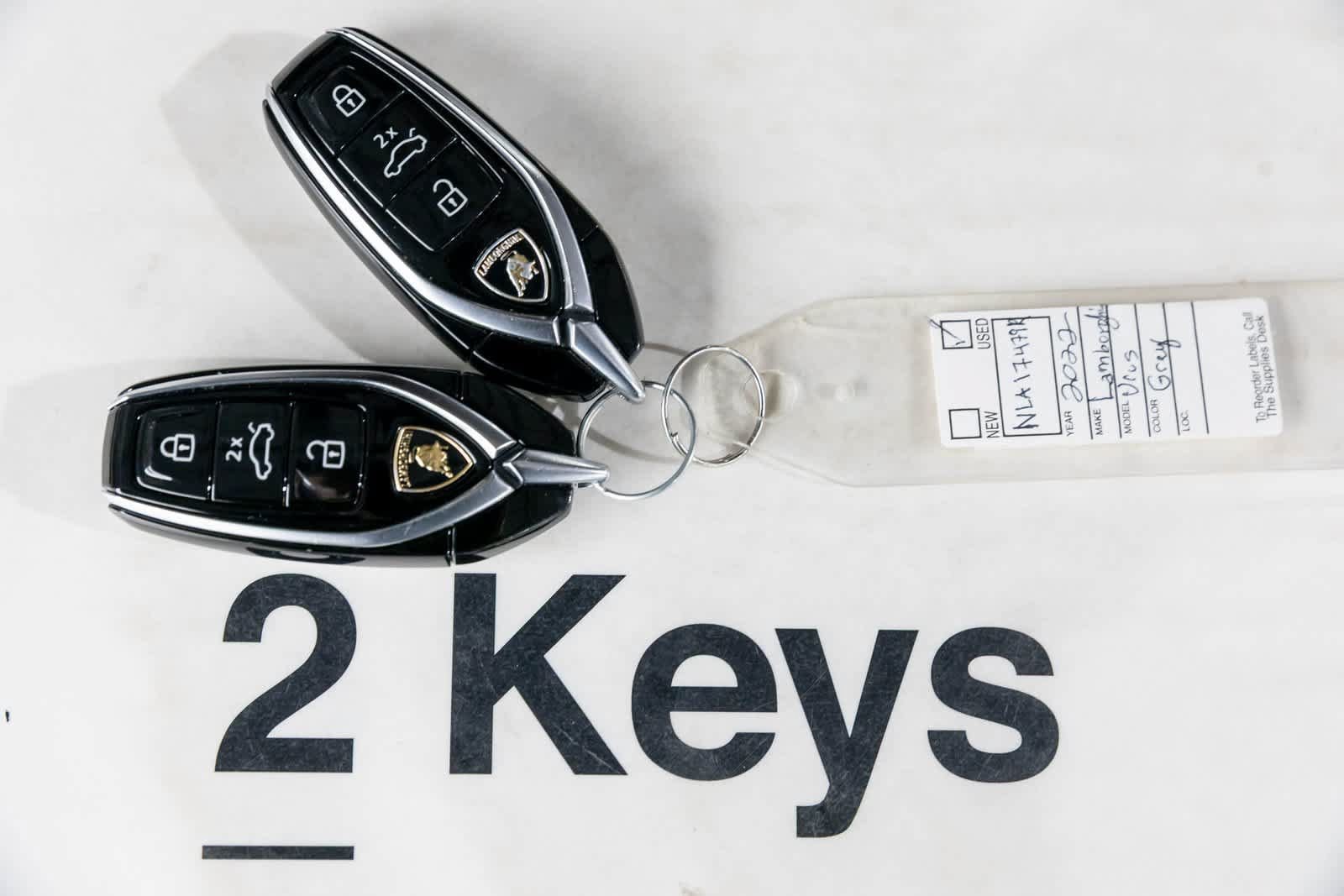 Used 2022 Lamborghini Urus AWD/4WD image 22